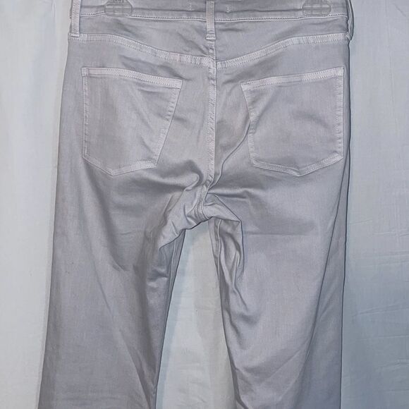 Uniqlo jeans  - Picture 7 of 11